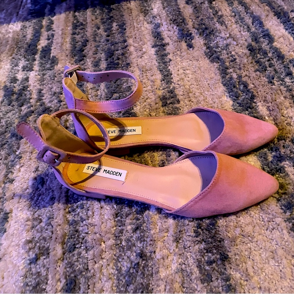 EUC Steve Madden Suede Pink Flats
